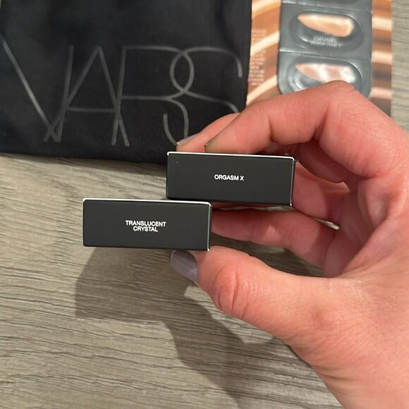 NARS bundle of goodies - Picture 3 of 6